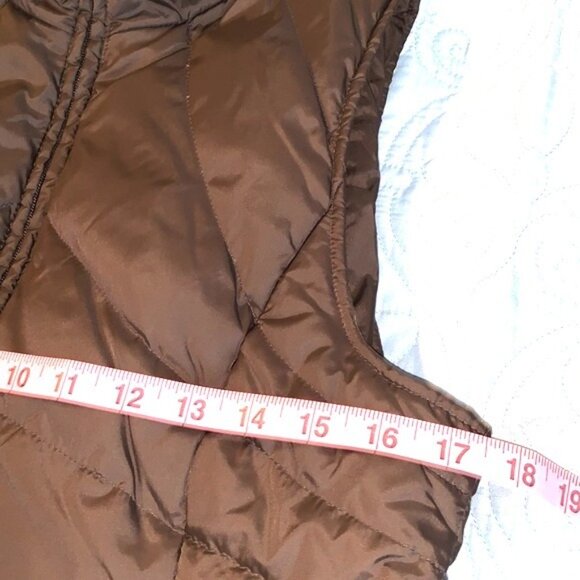 Kenneth Cole Reaction Womens Quilted Black Puffer Vest S/CH Lightweight - Picture 8 of 9